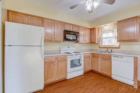 5763 Fourson Dr, Cincinnati, OH 45233 photo 13