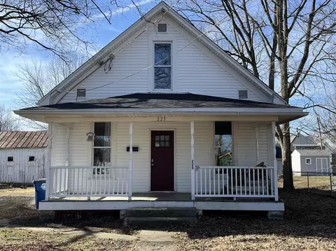 225 High St, Wilmington, OH 45177