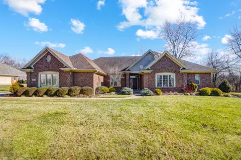 391 Poplar Grv, Springboro, OH 45066