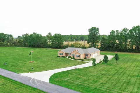 2010 Louie, Batavia, OH 45103