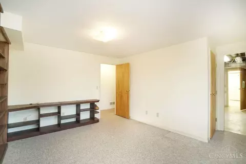 5530 Meryton, Cincinnati, OH 45224 photo 12