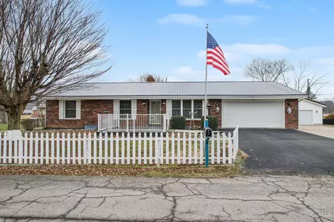 1745 Circle, Aberdeen, OH 45101