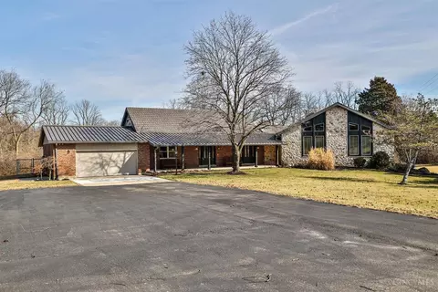 7485 Co Rd 25a, Tipp City, OH 45371