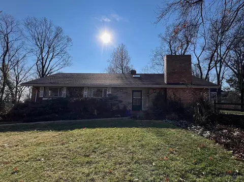 203 Poage Farm, Wyoming, OH 45215