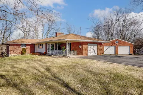 2216 Kemper Rd, Cincinnati, OH 45240