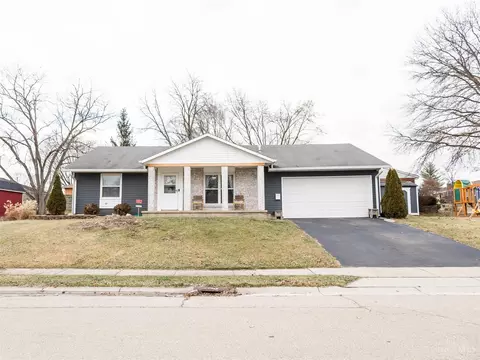 1121 Blossom Heath, Lebanon, OH 45036