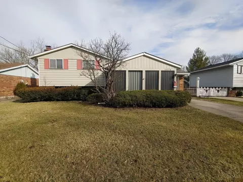 10216 Dewhill, Colerain Twp, OH 45251