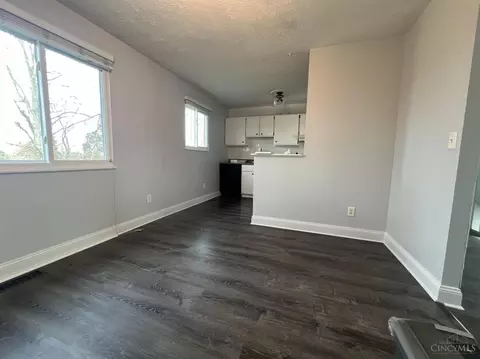 6574 Knottypine, Cincinnati, OH 45230 photo 6