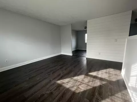 6574 Knottypine, Cincinnati, OH 45230 photo 3