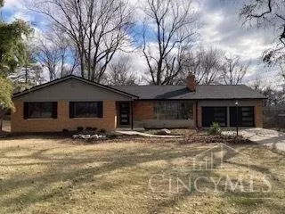 1130 Neeb, Cincinnati, OH 45233