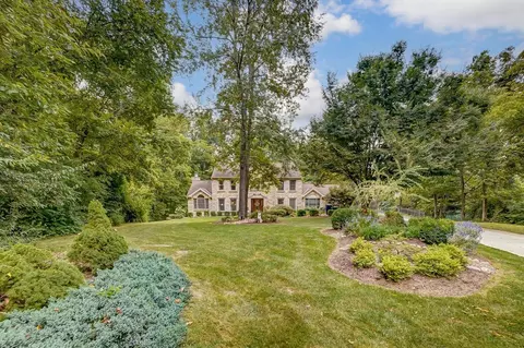 5813 Squirrelsnest, Colerain Twp, OH 45252