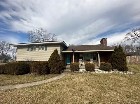 352 Beech Ave, Fairfield, OH 45014
