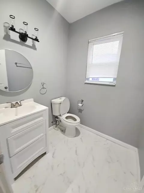 Bath - 125 Gebert, Reading, OH 45215 photo 1 of 4