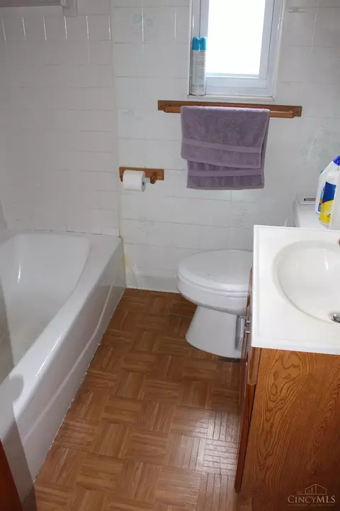 1811 1st, Cincinnati, OH 45205 photo 3