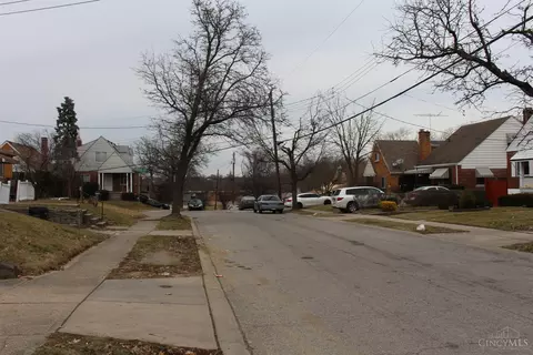 1811 1st, Cincinnati, OH 45205 photo 15