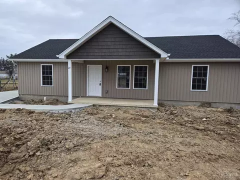 27 Virginia Dr, Georgetown, OH 45121