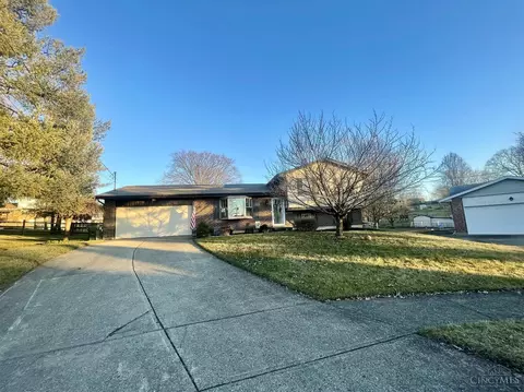 5 Desales, Fairfield, OH 45014