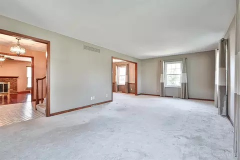 523 Pepper Rdg, Cincinnati, OH 45244 photo 7