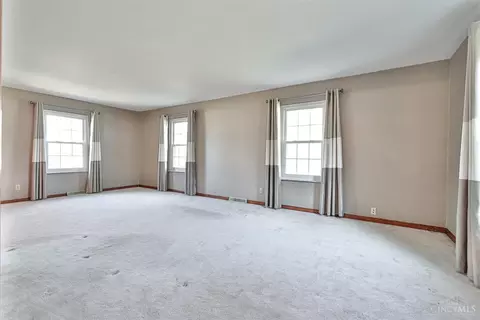 523 Pepper Rdg, Cincinnati, OH 45244 photo 6