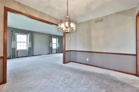 523 Pepper Rdg, Cincinnati, OH 45244 photo 14