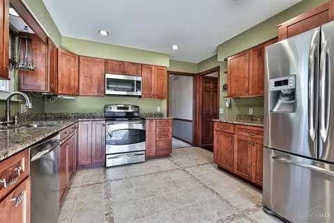 523 Pepper Rdg, Cincinnati, OH 45244 photo 15