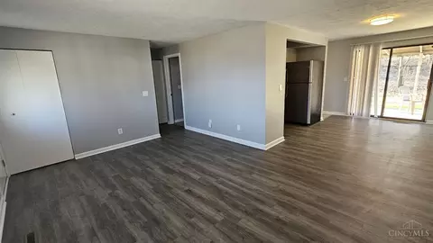 Other - 1482 Continental, Cincinnati, OH 45246 photo 2 of 7