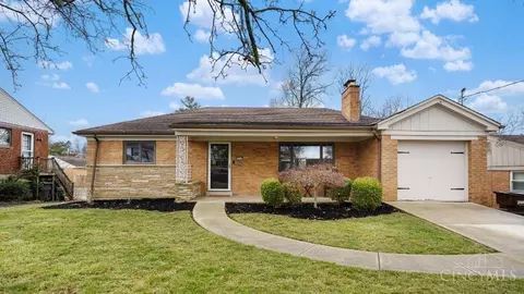 5569 Hickory Rdg, Cincinnati, OH 45239