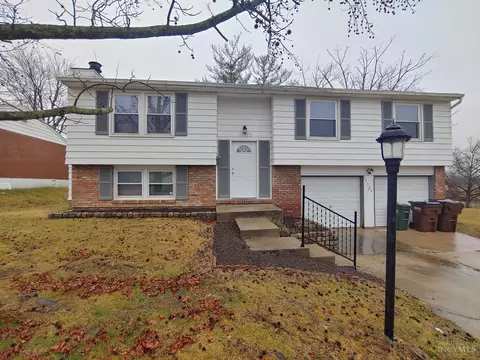 11332 Lincolnshire, Forest Park, OH 45240