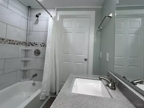 Bath - 802 E, Hamilton, OH 45013 photo 2 of 2