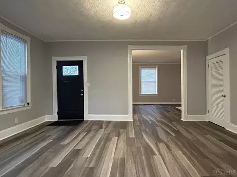 Entry Way - 802 E, Hamilton, OH 45013 photo 1 of 3