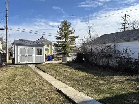 Exterior - 802 E, Hamilton, OH 45013 photo 5 of 5