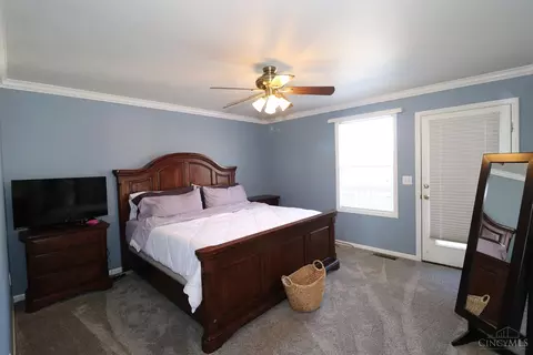 Bedroom - 516 Wesley, Cincinnati, OH 45244 photo 4 of 7