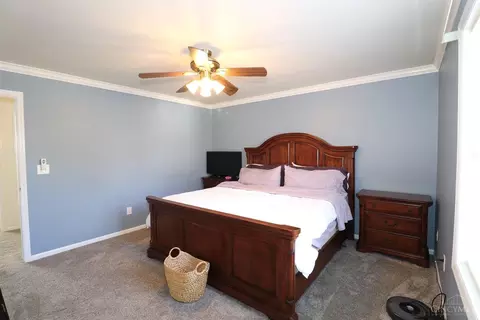 Bedroom - 516 Wesley, Cincinnati, OH 45244 photo 2 of 7