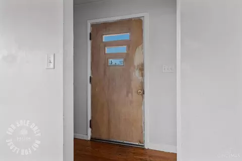 Entry Way - 518 4th, Franklin, OH 45005 photo 1 of 1
