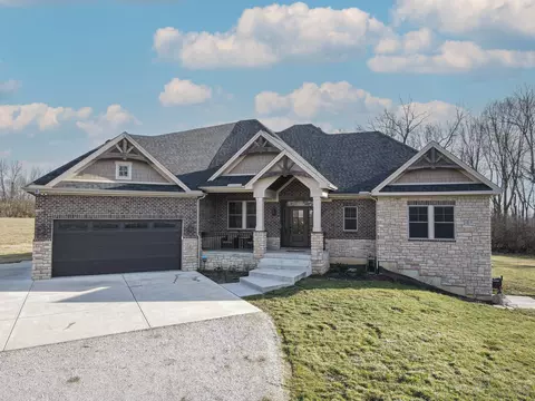 1699 Kirby, Lebanon, OH 45036