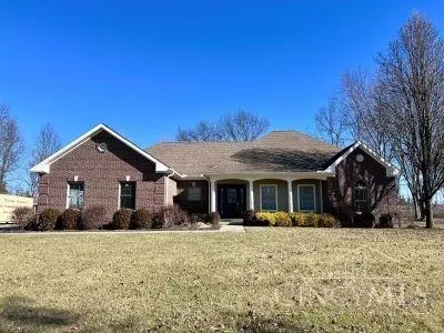 6476 Cedar Lk, Loveland, OH 45140