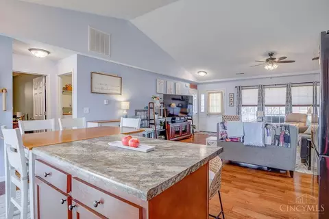 Kitchen - 31 Robert, Hamilton, OH 45013 photo 1 of 6
