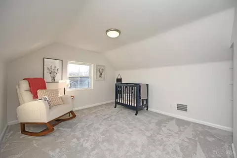 6832 Roe, Cincinnati, OH 45227 photo 32