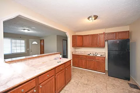 Kitchen - 3371 Gerold, Cincinnati, OH 45238 photo 3 of 3