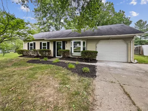 1536 Meadowbrook Dr, Loveland, OH 45140