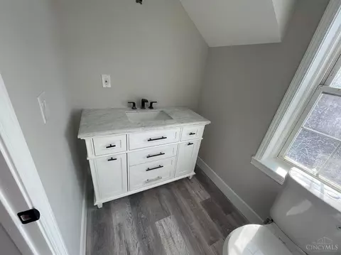549 N Bend Rd, Cincinnati, OH 45216 photo 13