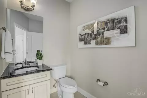 10019 Windzag Ln, Montgomery, OH 45242 photo 24
