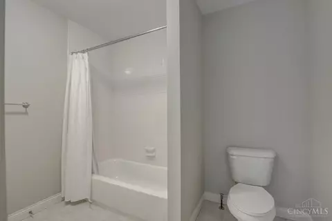 10019 Windzag Ln, Montgomery, OH 45242 photo 26