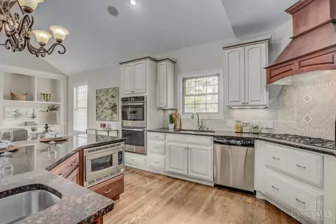 10019 Windzag Ln, Montgomery, OH 45242 photo 10