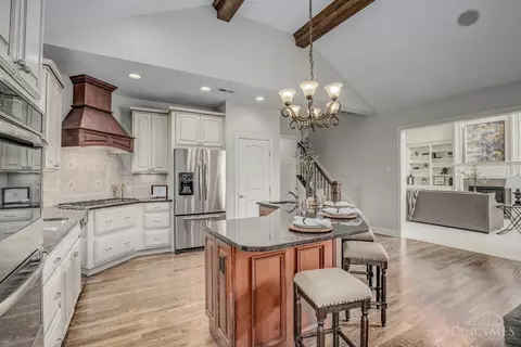 10019 Windzag Ln, Montgomery, OH 45242 photo 13