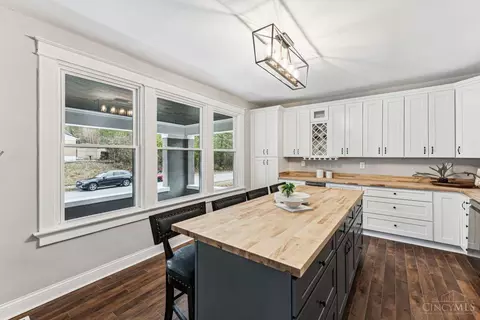 Kitchen - 2879 Ratterman, Cincinnati, OH 45211 photo 5 of 5