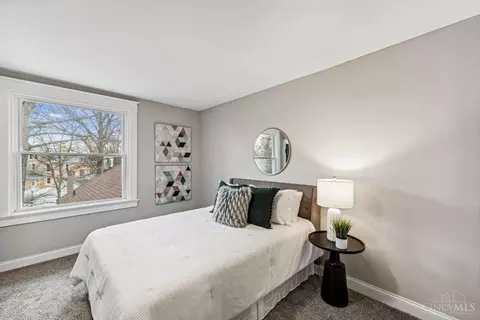 Bedroom - 2879 Ratterman, Cincinnati, OH 45211 photo 6 of 10