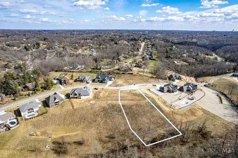 7567 Copper Crk, Cincinnati, OH 45247