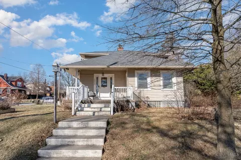5800 Woodmont, Cincinnati, OH 45213