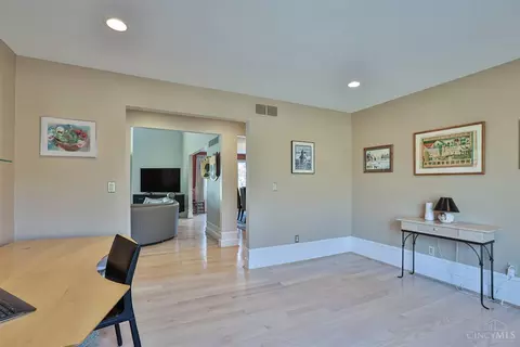 Living - 11630 Plumhill, Cincinnati, OH 45249 photo 4 of 8
